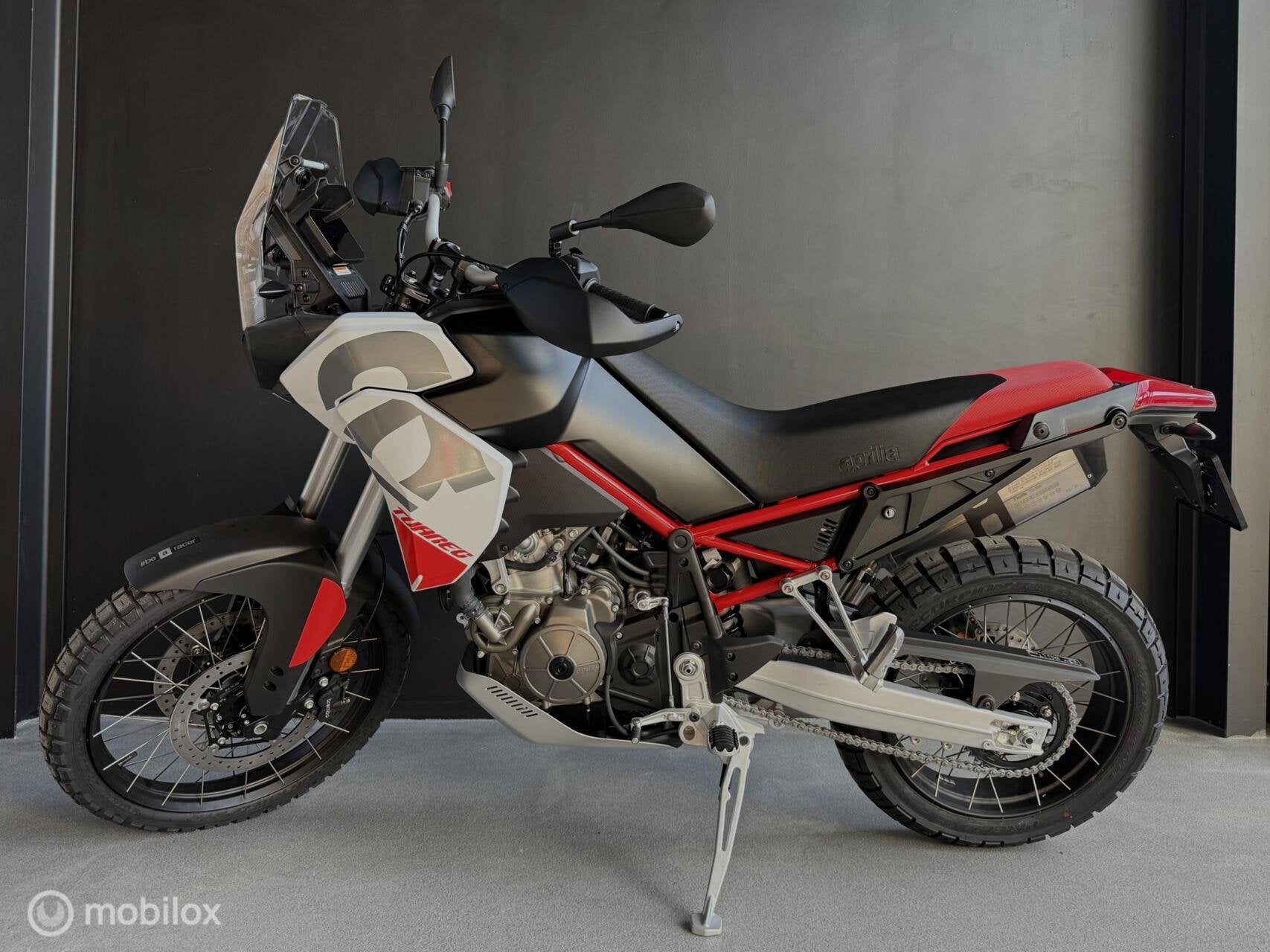 Aprilia Tuareg 660 Hailstorm White uit voorraad leverbaar, Motoren, Bedrijf, Meer dan 35 kW, Handgeschakeld, 659 cc