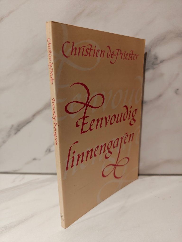 Christien de Priester. Eenvoudig linnengaren., Ophalen of Verzenden, Gelezen