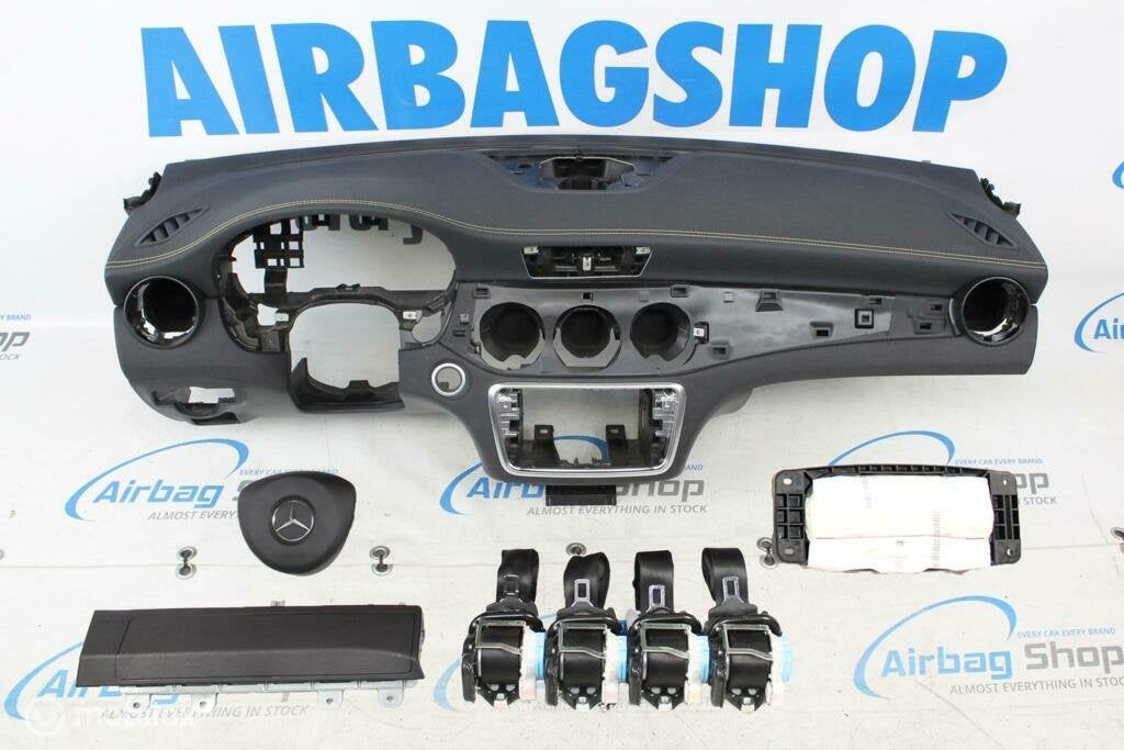 Airbag set Dashboard met geel stiksels Mercedes CLA facelift, Gebruikt, Ophalen of Verzenden