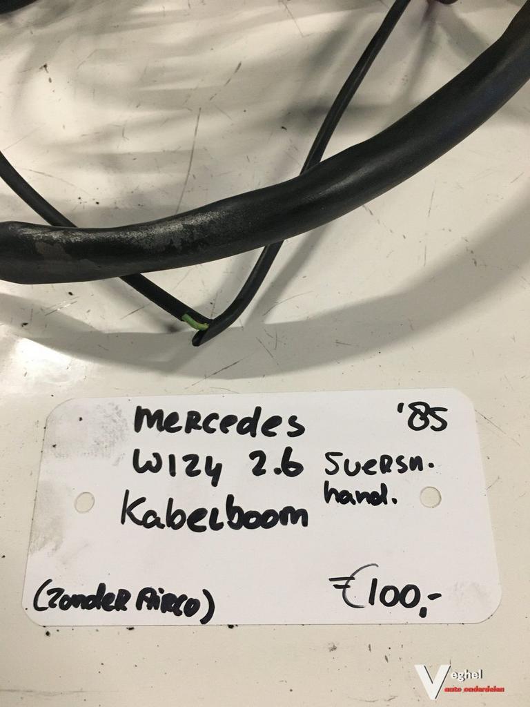 Mercedes w124 1985 2.6  5 bak zonder airco  Kabelboom