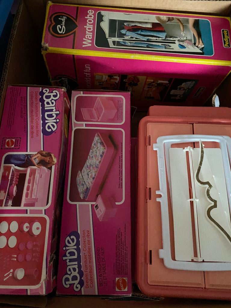 Vintage Barbie 70 s 80 s dreamhouse meubels lot Mattel Sindy, Ophalen of Verzenden, Gebruikt, Toebehoren