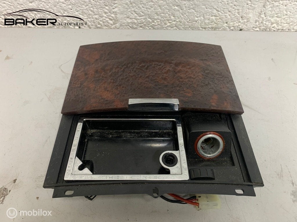 Asbak Volkswagen Touareg I ('02-'09) 7L6857961, Gebruikt, Volkswagen, Ophalen of Verzenden, Volkswagen