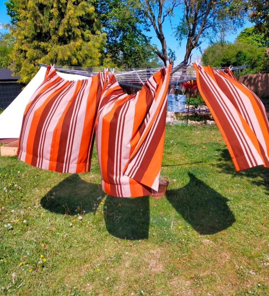 3 Vintage Gordijnen - Oranje/Bruin Gestreept, Huis en Inrichting, Stoffering | Gordijnen en Lamellen, Bruin, Gebruikt, 100 tot 150 cm