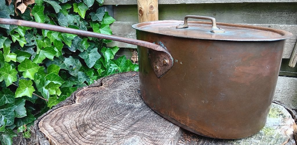 Antieke Franse koperen kookpot DAUBIERE. Zeer zwaar! (K39), Ophalen of Verzenden, Kookpan, Met deksel, Overige merken