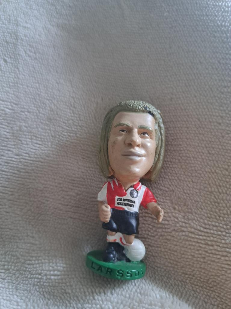 Feyenoord Larsson Voetbalbeeldje - Vintage Collectible, Verzamelen, Verzenden, Gebruikt