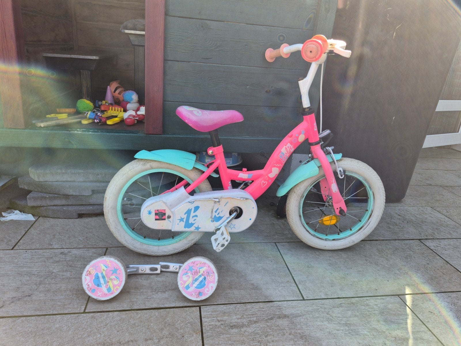 Roze kinderfiets met zijwieltjes - 14 inch, Ophalen, Terugtraprem, Zijwieltjes, Gebruikt
