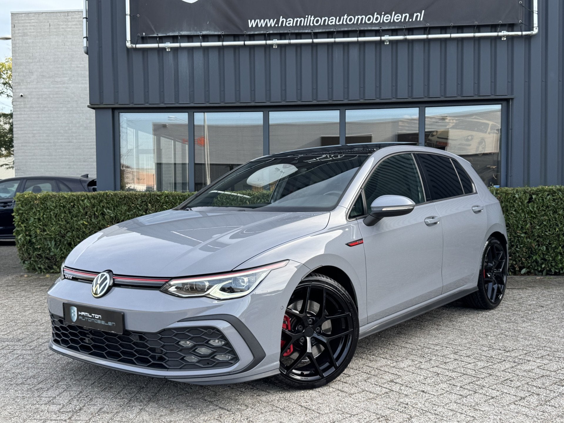 Volkswagen Golf 8 GTI 2.0 TSI 245pk DSG / Aut. IQ Light Pano, Dealer onderhouden, 730 kg, Euro 6, 4 cilinders
