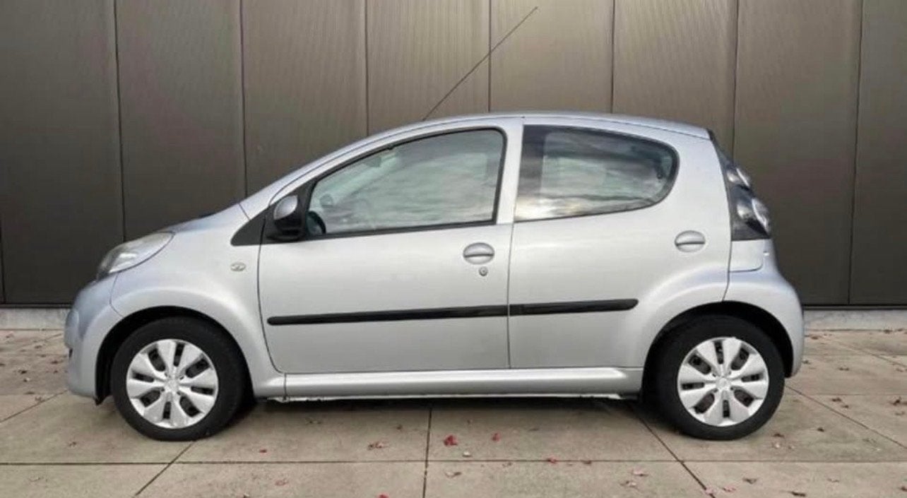 Citroën C1 1.0i 68PK 5D 2011 Grijs, Auto's, Voorwielaandrijving, 4 stoelen, C1, 68 pk
