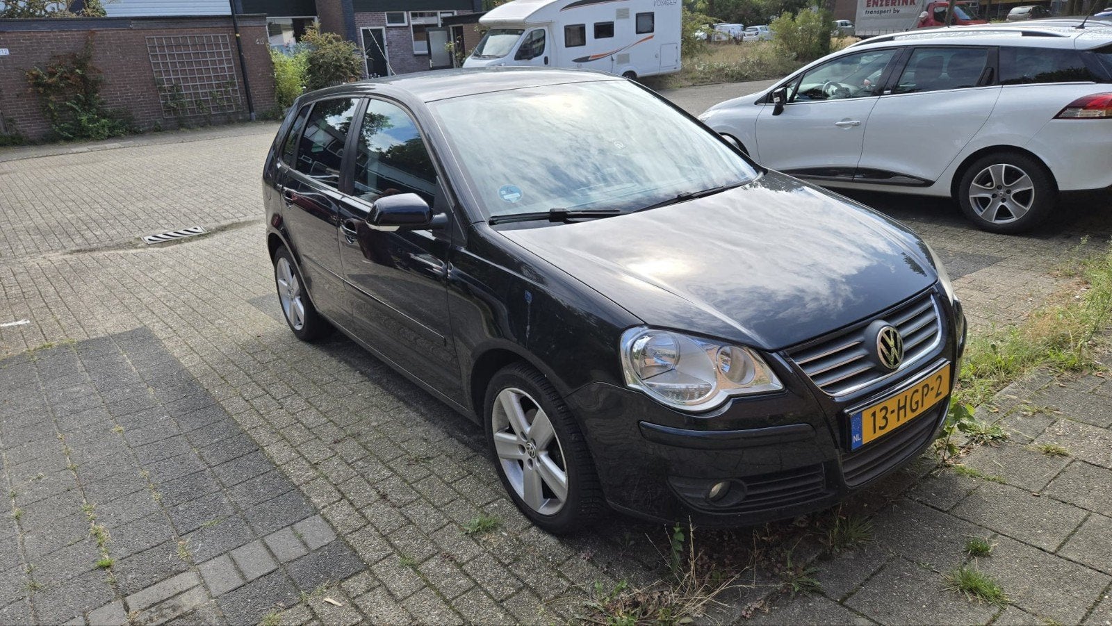 Volkswagen Polo 1.4 16V 59KW 2008 Zwart, Voorwielaandrijving, 40 €/maand, 4 cilinders, Zwart