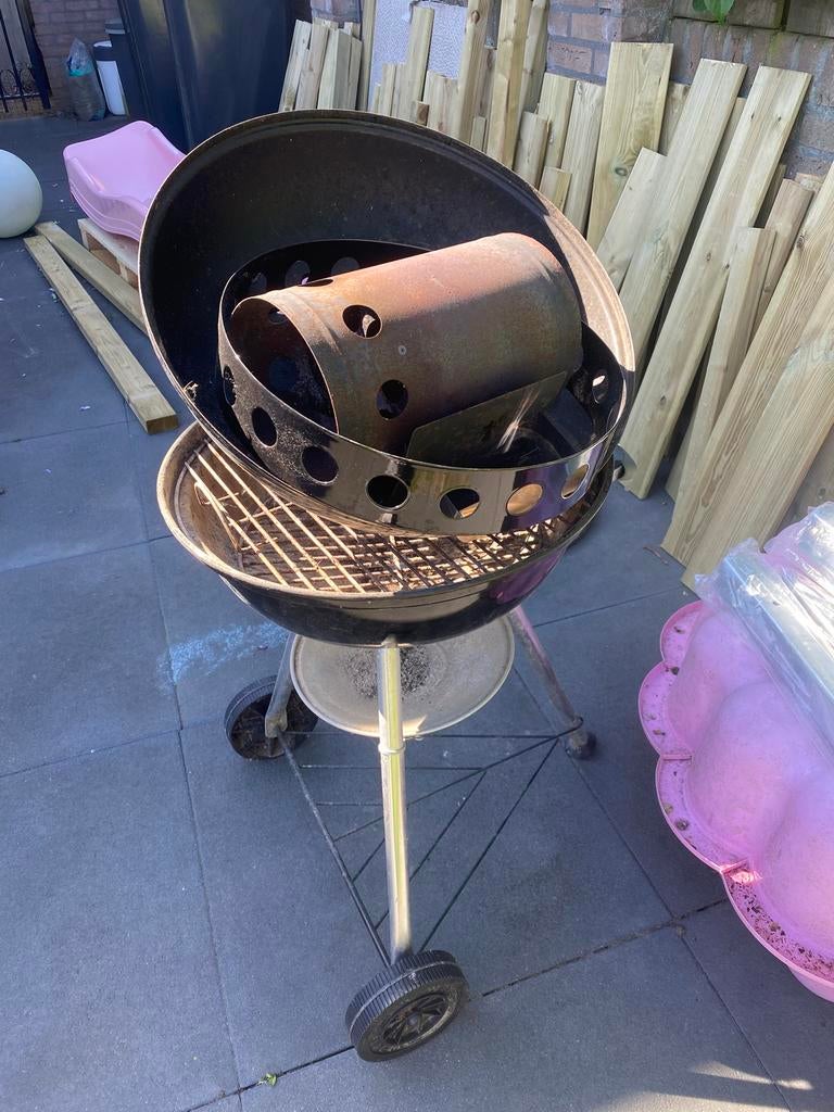 Weber bbq, Tuin en Terras, Houtskoolbarbecues, Gebruikt, Ophalen