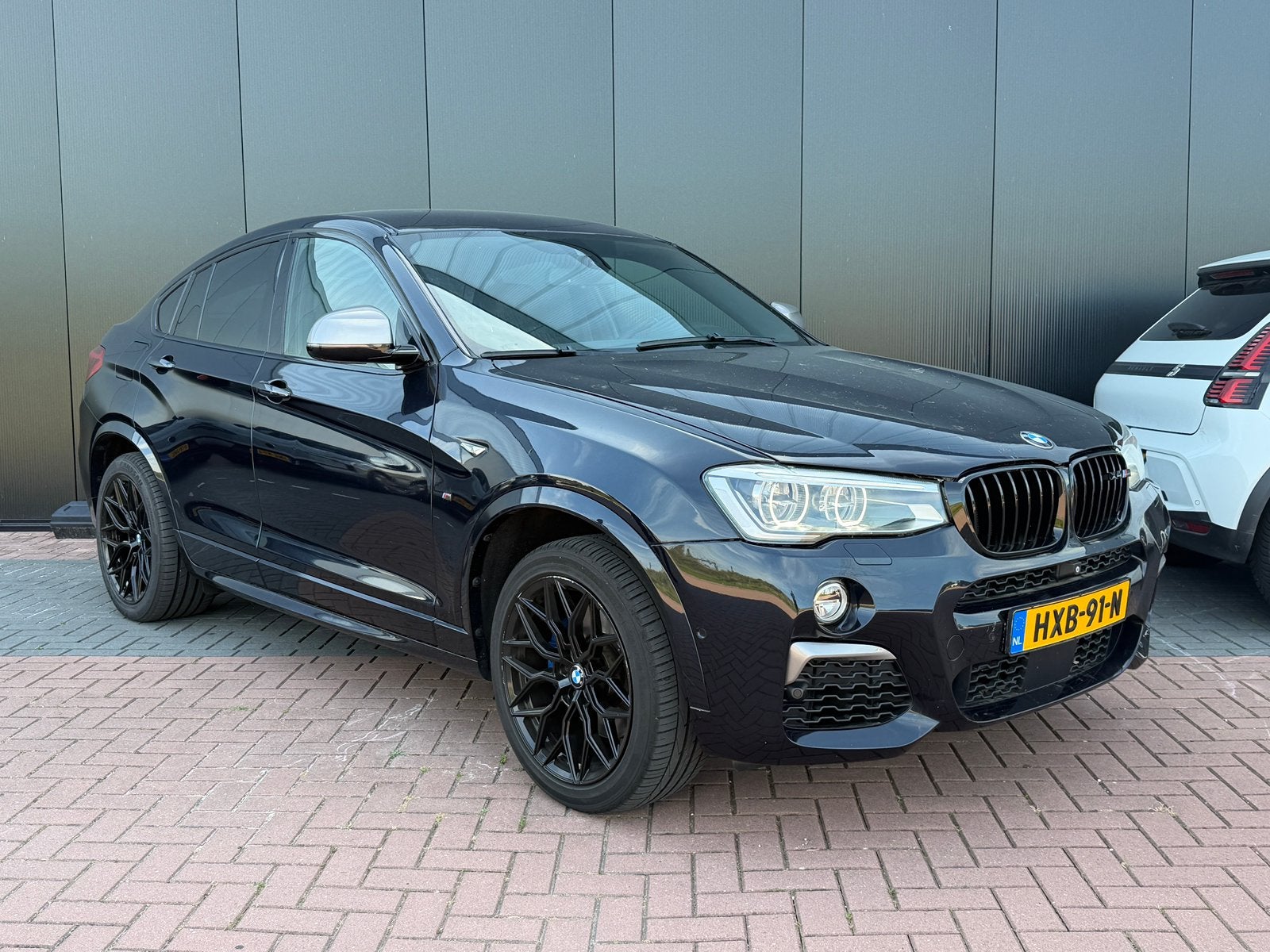 BMW X4 3.0 Xdrive M40i AUT 2016 Zwart, Automaat, 2000 kg, Zwart, Leder