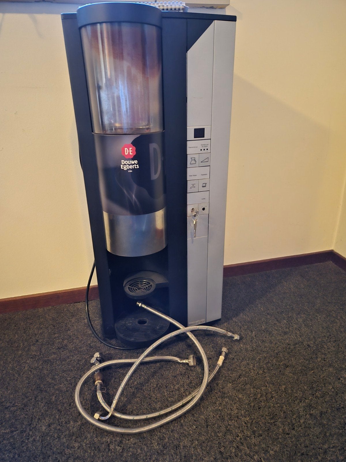 Douwe Egberts Gallery 100 Koffiemachine, Ophalen, Gebruikt, 10 kopjes of meer, Koffiemachine