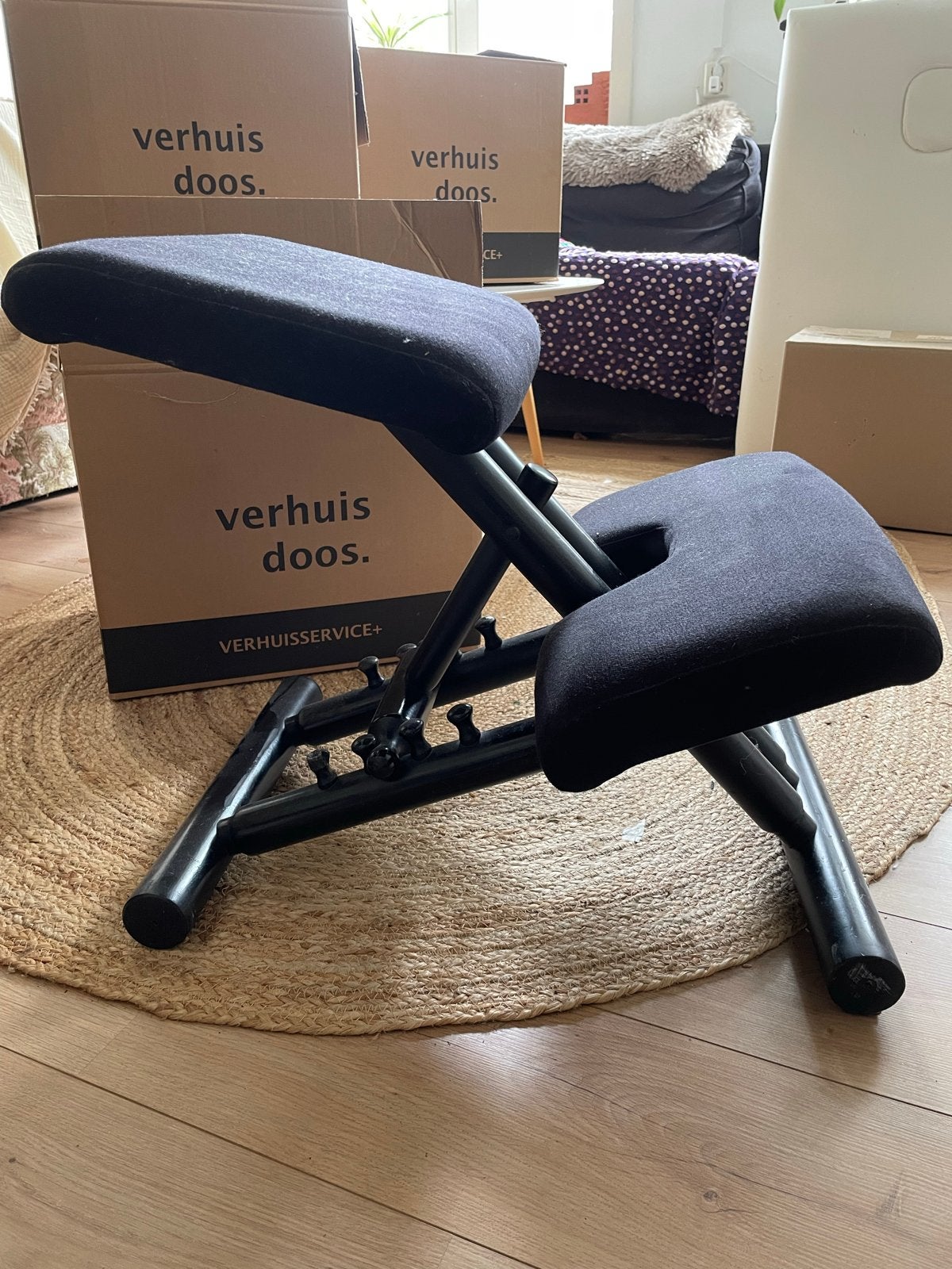 Ergonomische kniestoel - Orthopedische bureaustoel, Gebruikt, Zwart, Ophalen of Verzenden, Eén