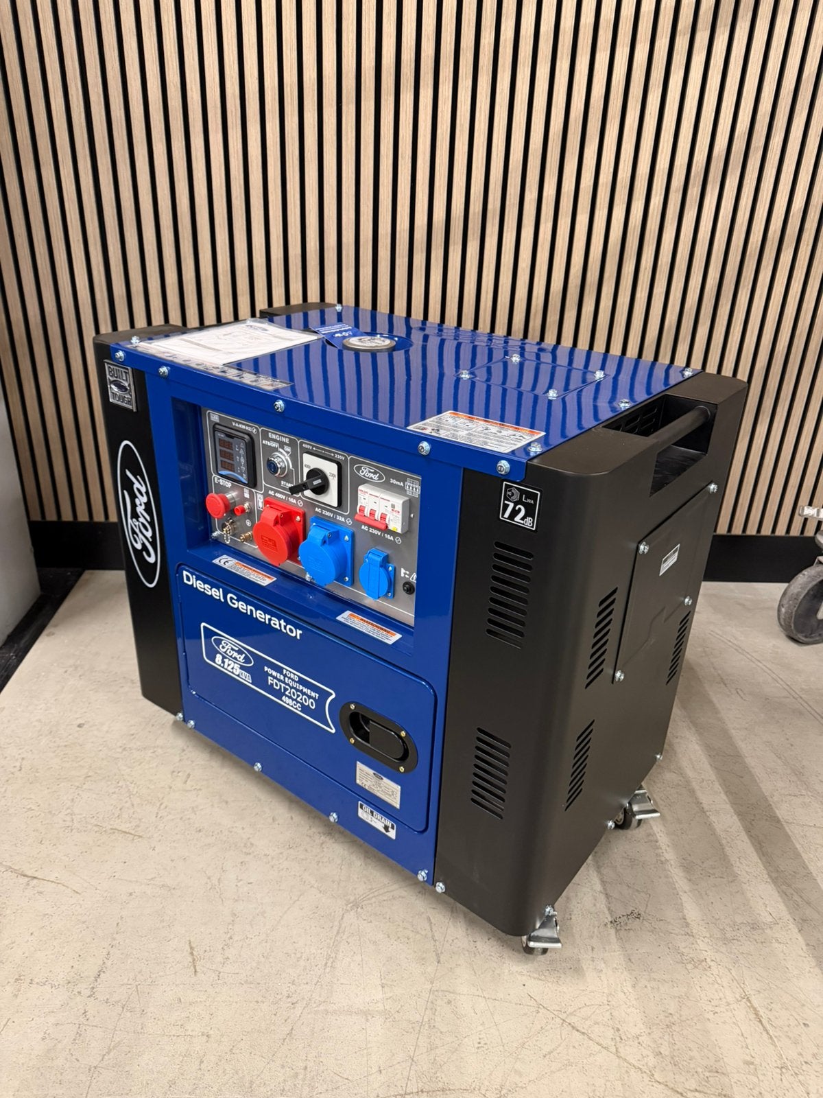 Ford FDT20200 l dieselgenerator l Nieuw l 2 stuks, Ophalen of Verzenden, Zo goed als nieuw, Dieselolie, Elektrisch startend