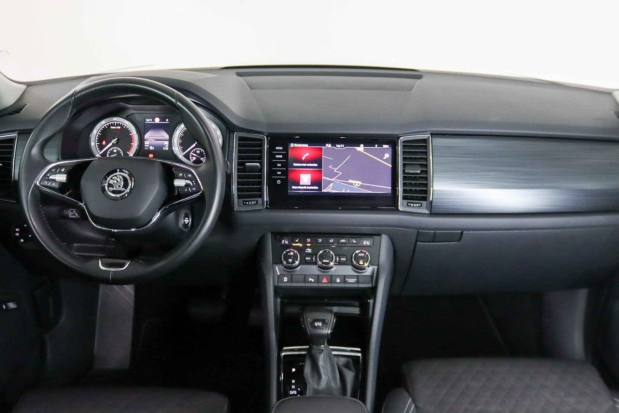 Skoda Kodiaq 1.5 TSI Business Edition 7-Persoons Trekhaak, S, 4 cilinders, 150 pk, Wit, Origineel Nederlands