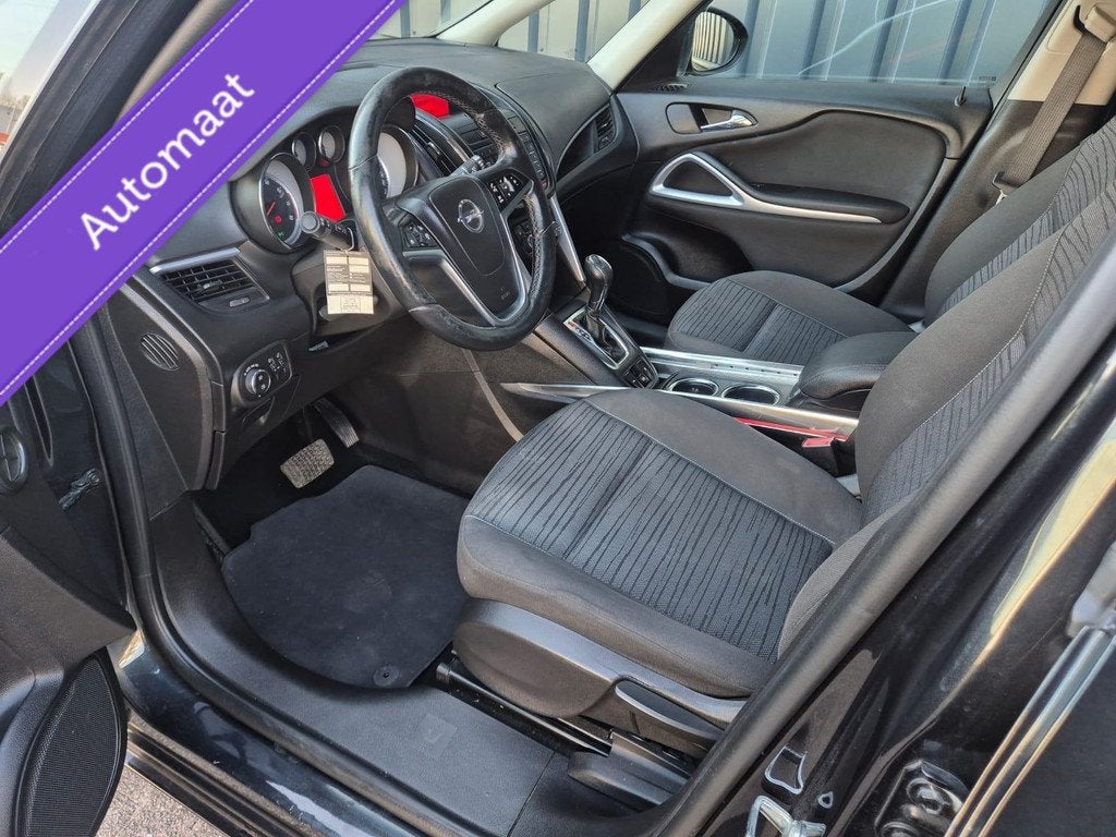 Opel Zafira 1.4 Cosmo 7 zits/1e Eig/Airco/140 PK/19''/Nw Apk, Auto's, Opel, Gebruikt, 4 cilinders, 7 stoelen, Zwart