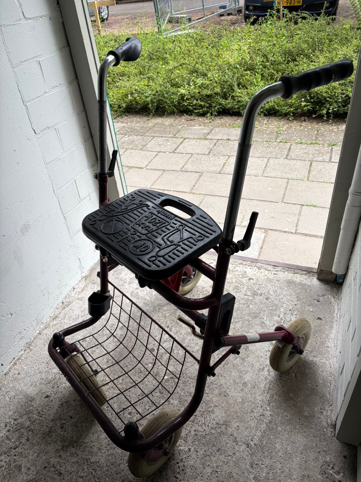 Rolator, Ophalen of Verzenden, Zo goed als nieuw
