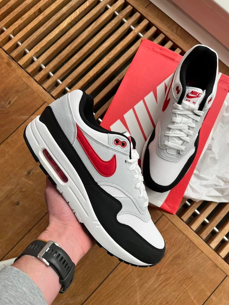 Air max 1 Chili, Kleding | Heren, Schoenen, Ophalen of Verzenden, Zo goed als nieuw, Overige kleuren