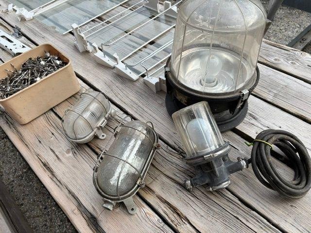 bulls eye lamp look industrieel echt oud 2x scheeps, Ophalen of Verzenden, Gebruikt, E27 (groot), Led-lamp