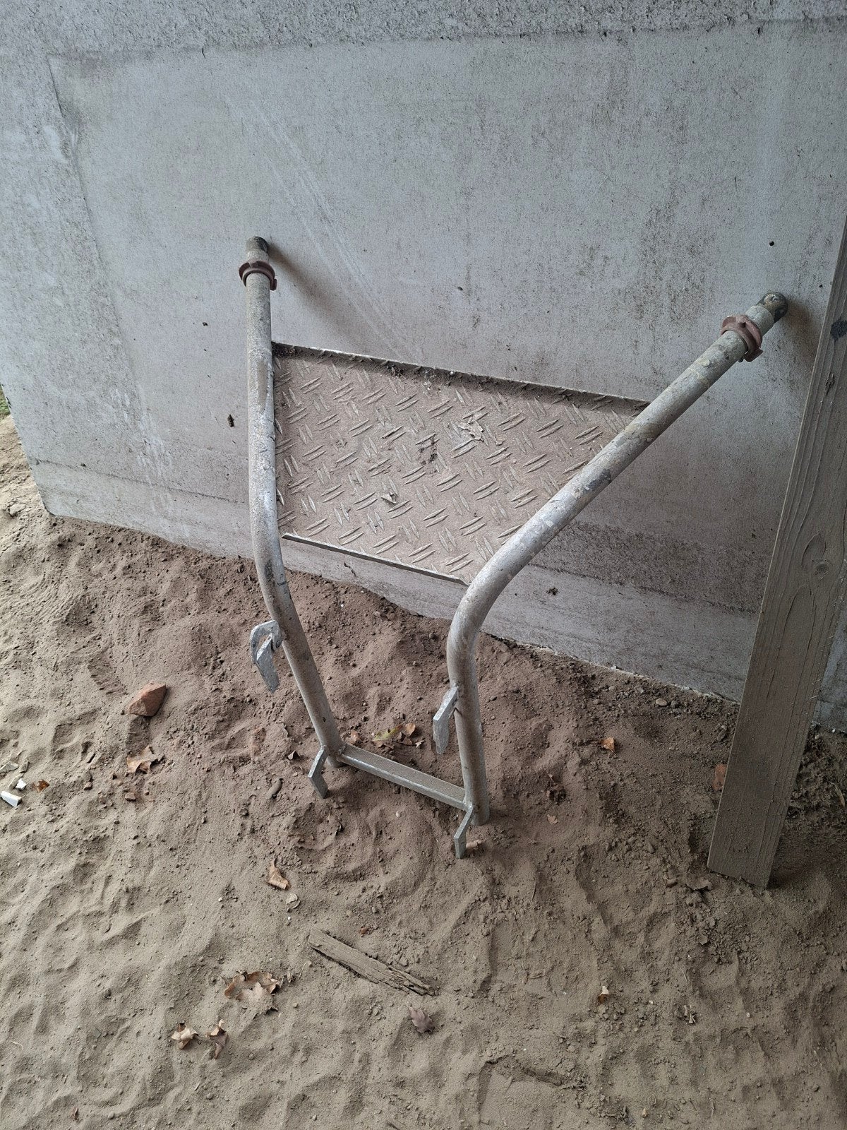 Ladder afstandhouder - Gebruikt, Doe-het-zelf en Verbouw, Ladders en Trappen, Ophalen, Gebruikt, Ladder