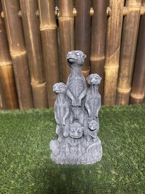 Stokstaartje nr.221, Ophalen, Nieuw, Beton, Dierenbeeld