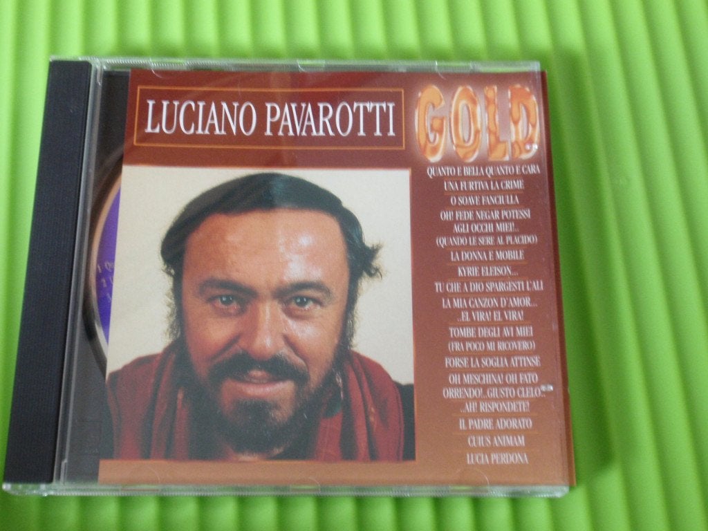 CD van Luciano Pavarotti - Gold, Cd's en Dvd's, Cd's | Overige Cd's, Zo goed als nieuw, Inclusief doosje, Ophalen of Verzenden