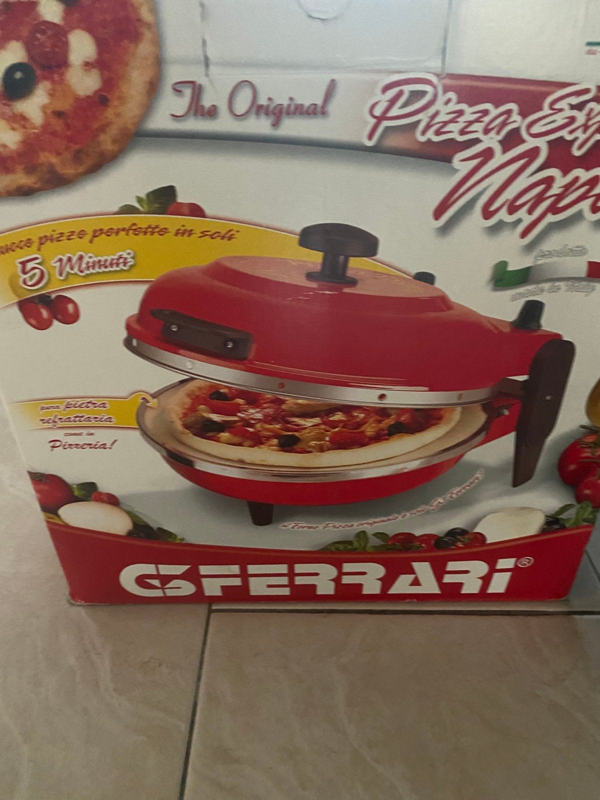 Pizzarette Ferrari, Ophalen, Zo goed als nieuw, 4 t/m 7 personen