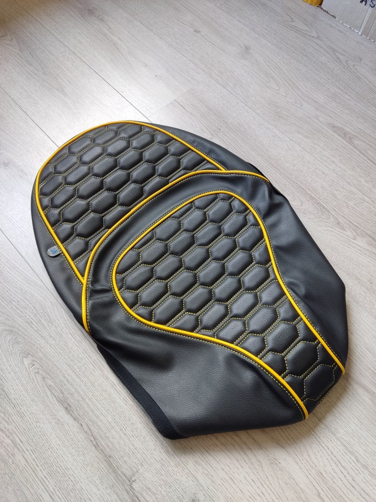 Zadelhoes buddydek Vespa Sprint Primavera geel custom NIEUW, Info@jynkx.com, Nieuw, Ophalen of Verzenden, Piazza 99