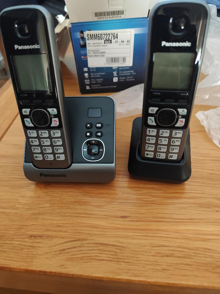 panasonic duo dect telefoon met antwoordapparaat, Telecommunicatie, Vaste telefoons | Handsets en Draadloos, Ophalen of Verzenden