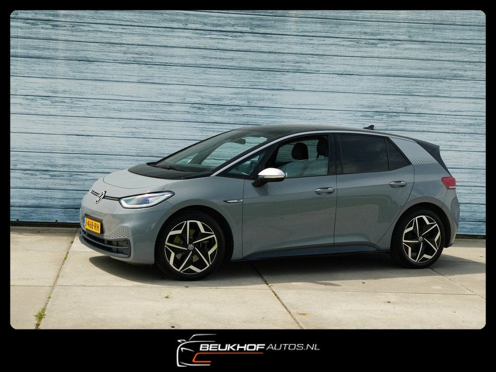 Volkswagen ID.3 First Plus 58 kWh Carplay Nav Camera Soh 92%, Auto's, Automaat, 966 min, Gebruikt, Zwart