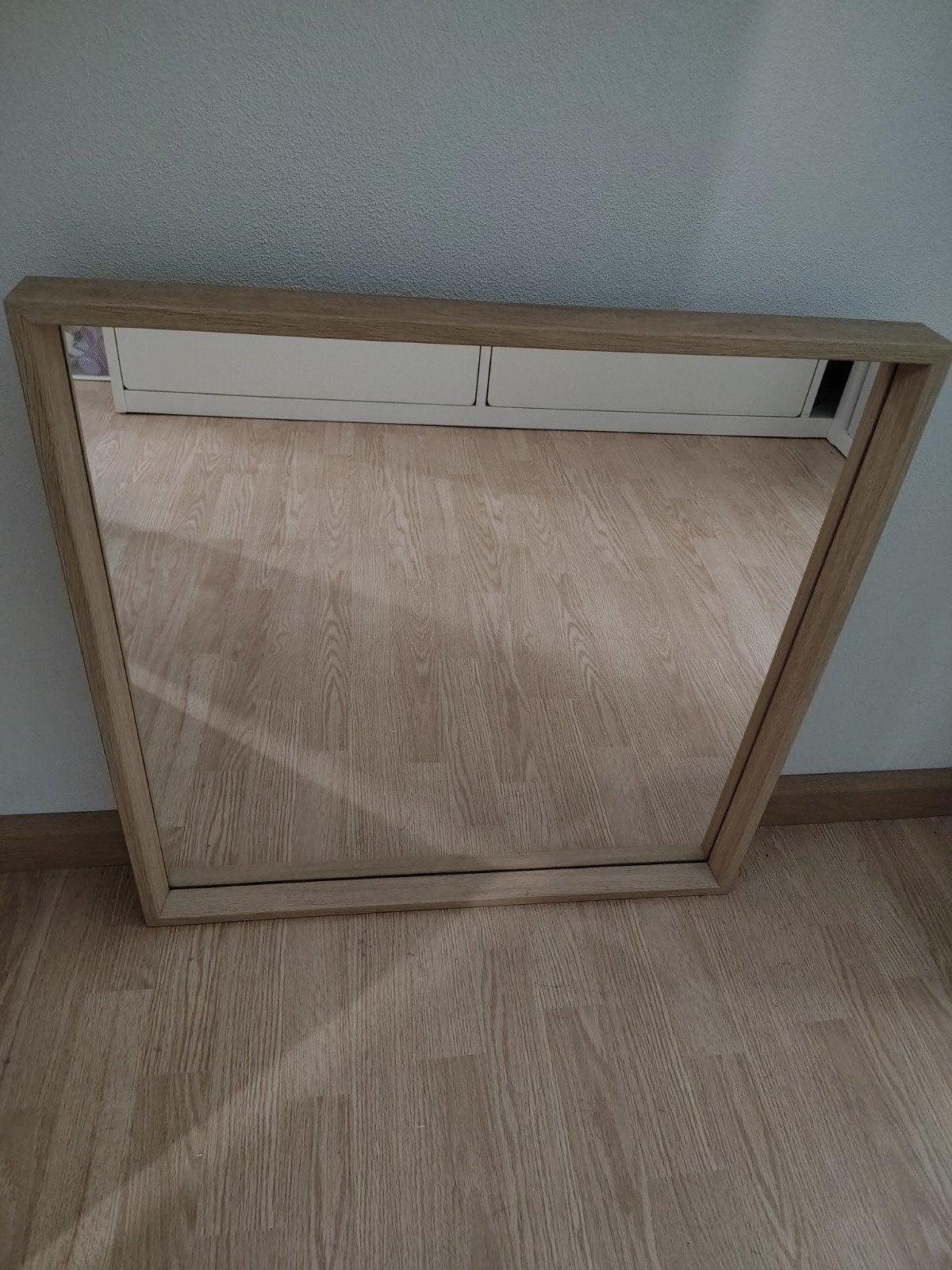 ZGAN IKEA Nissedal spiegel 65x65, Ophalen, Vierkant, Zo goed als nieuw, Minder dan 100 cm