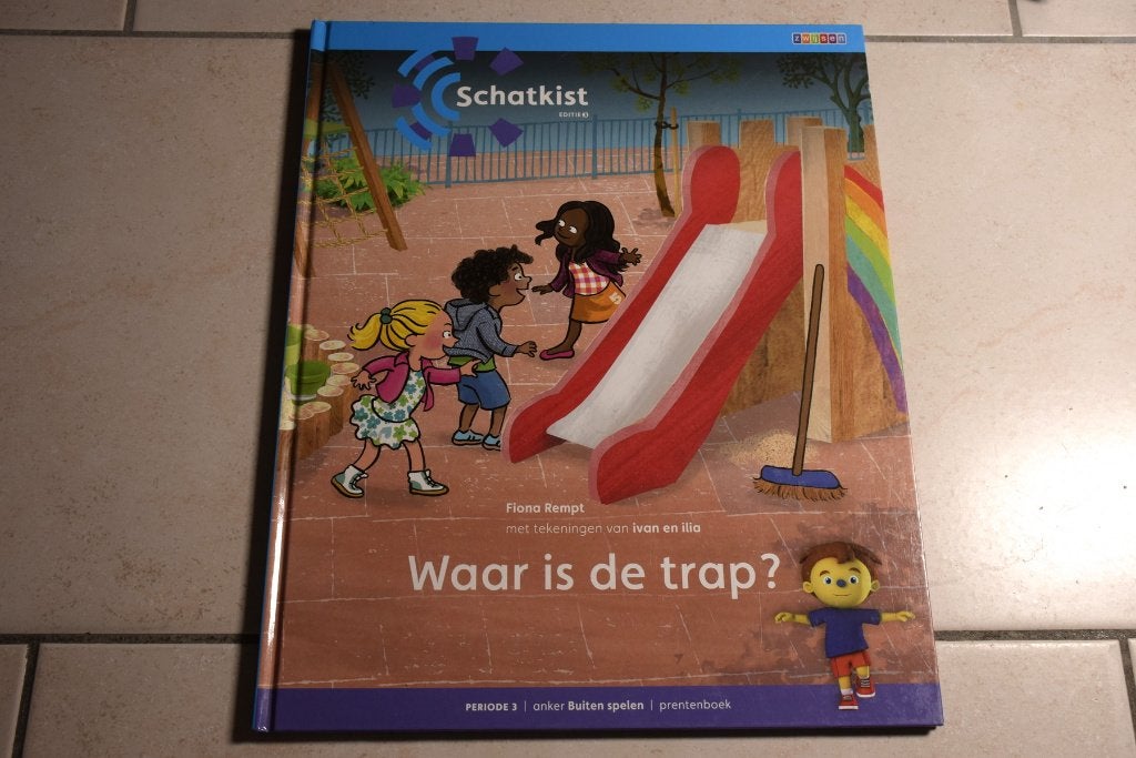 Schatkist Waar is de trap? / Fiona Rempt, Ophalen of Verzenden, Zo goed als nieuw, Fictie algemeen