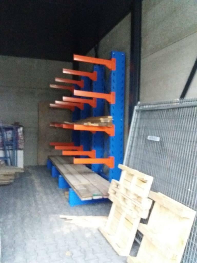 draagarmstelling enkelzijdig set 3,9 mtr. 3,2mtr. hoog Actie, Ophalen