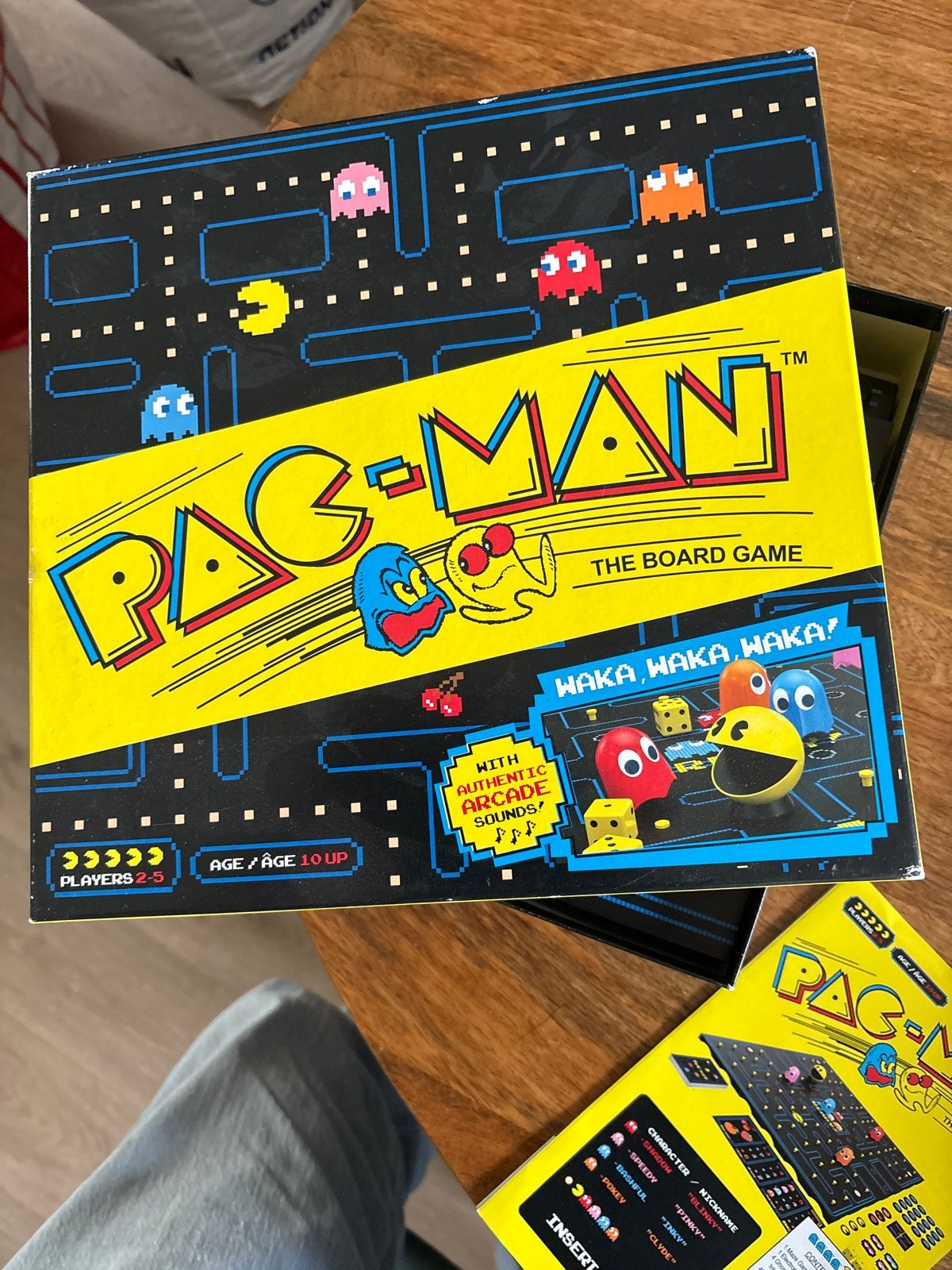Pac-Man The Board Game - Klassiek Arcade Plezier!, Drie of vier spelers, Ophalen, Gebruikt