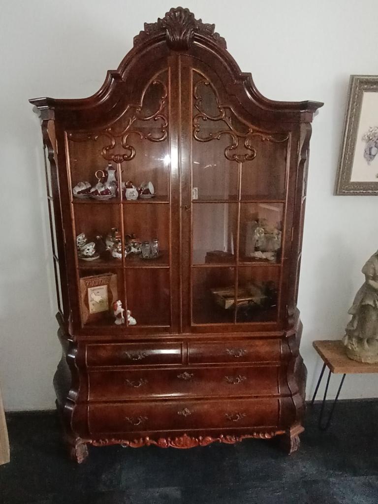 Te koop, Fransche antieke kast, Ophalen of Verzenden