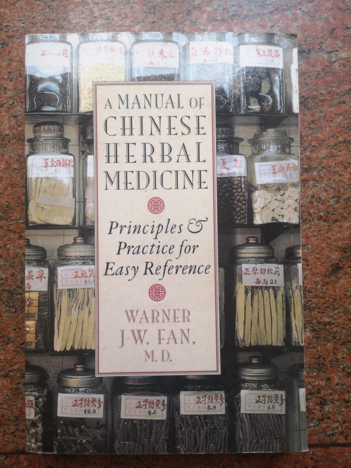 A Manual of Chinese Herbal Medicine - J-W. Fan, Ophalen of Verzenden, Zo goed als nieuw, Kruiden en Alternatief