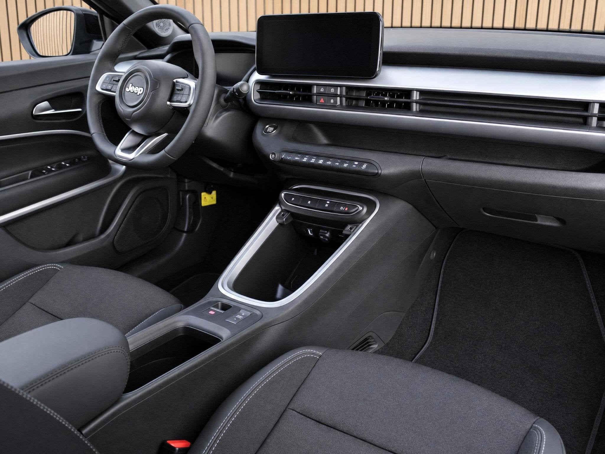 Jeep Avenger Summit 54 kWh VOORRAAD KORTING, Auto's, 12 maanden, 394 km, 334 min, 156 pk