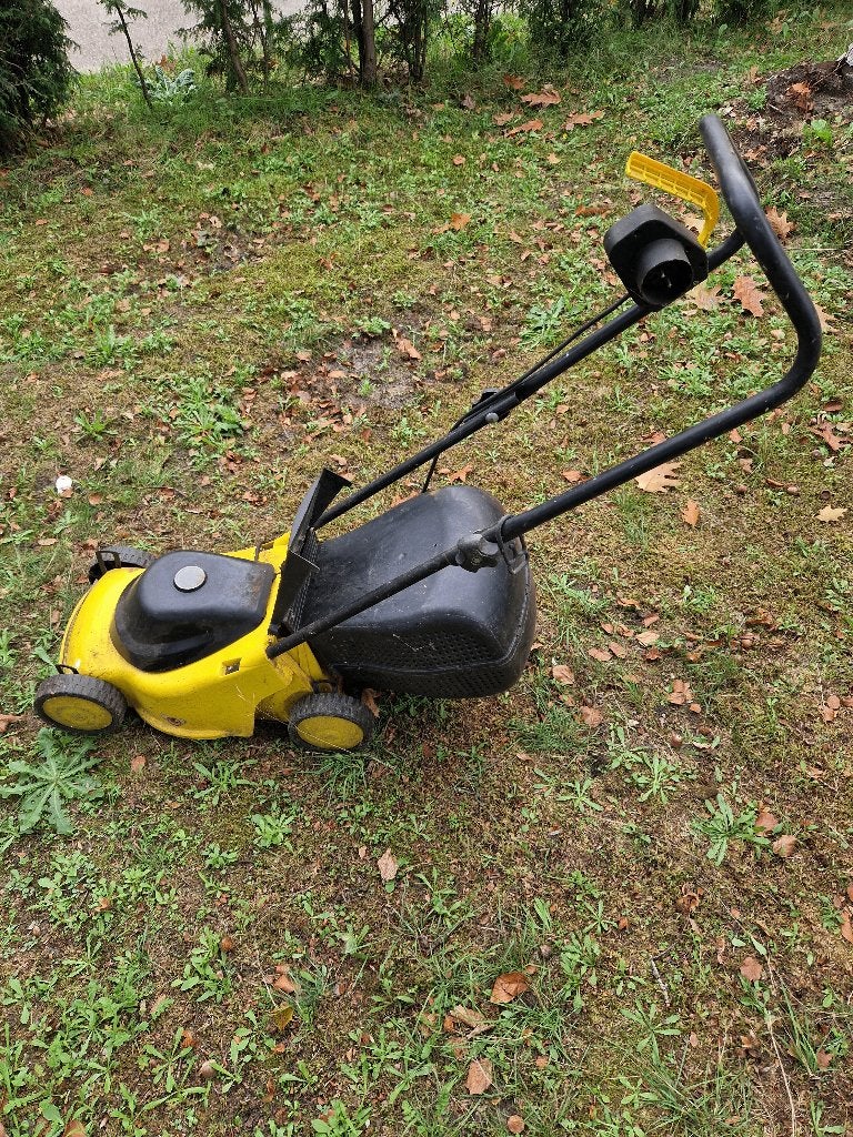 Grasmaaier McCulloch Lawnmac ML222 elektrische 31 cm, Ophalen, Cirkelmaaier, Gebruikt, Elektrische grasmaaier