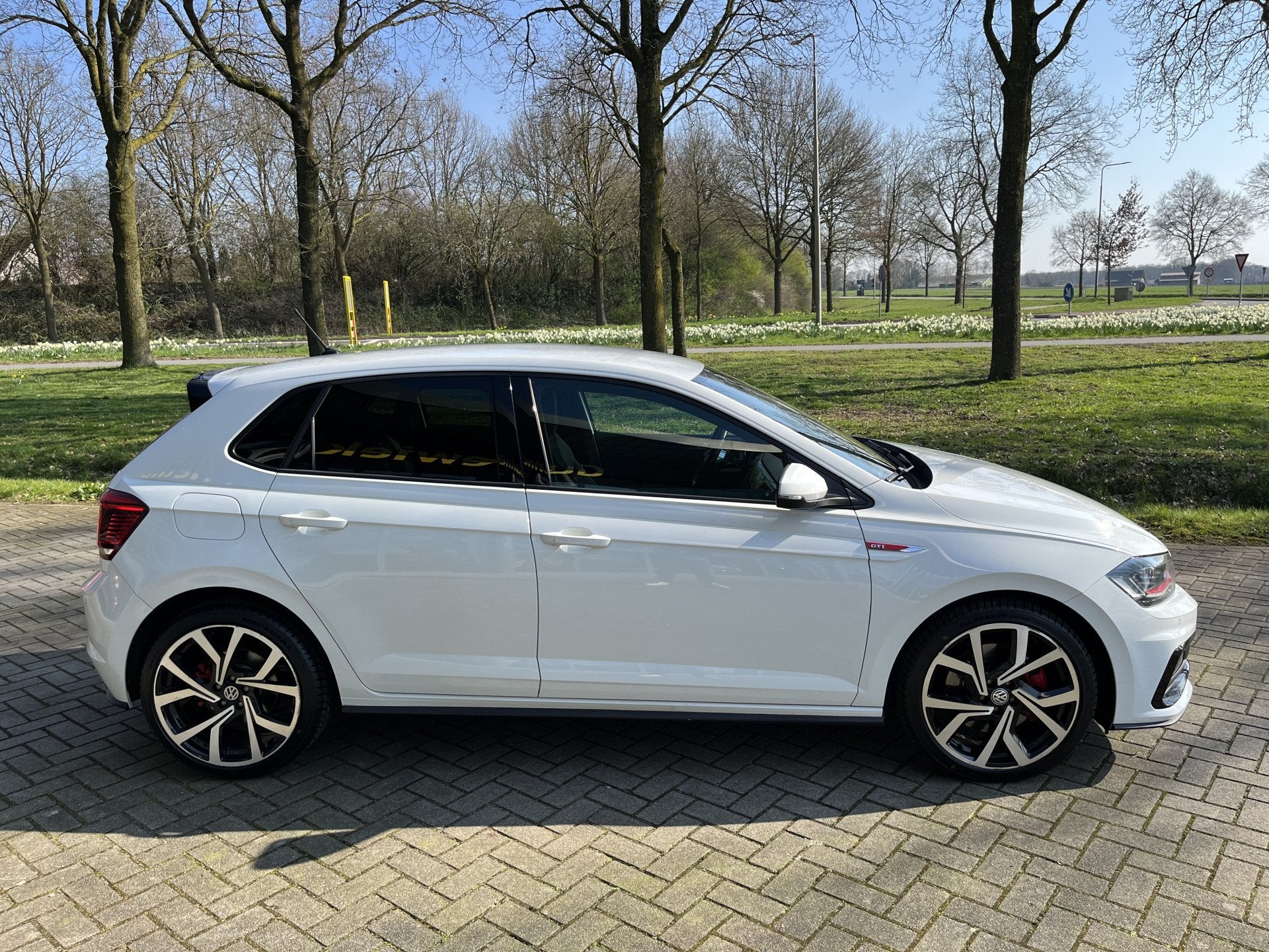 Volkswagen Polo 2.0 TSI GTI | ADAPT. CRUISE | CARPLAY | CLIM, Auto's, Volkswagen, Stof, Gebruikt, Euro 6, 4 cilinders