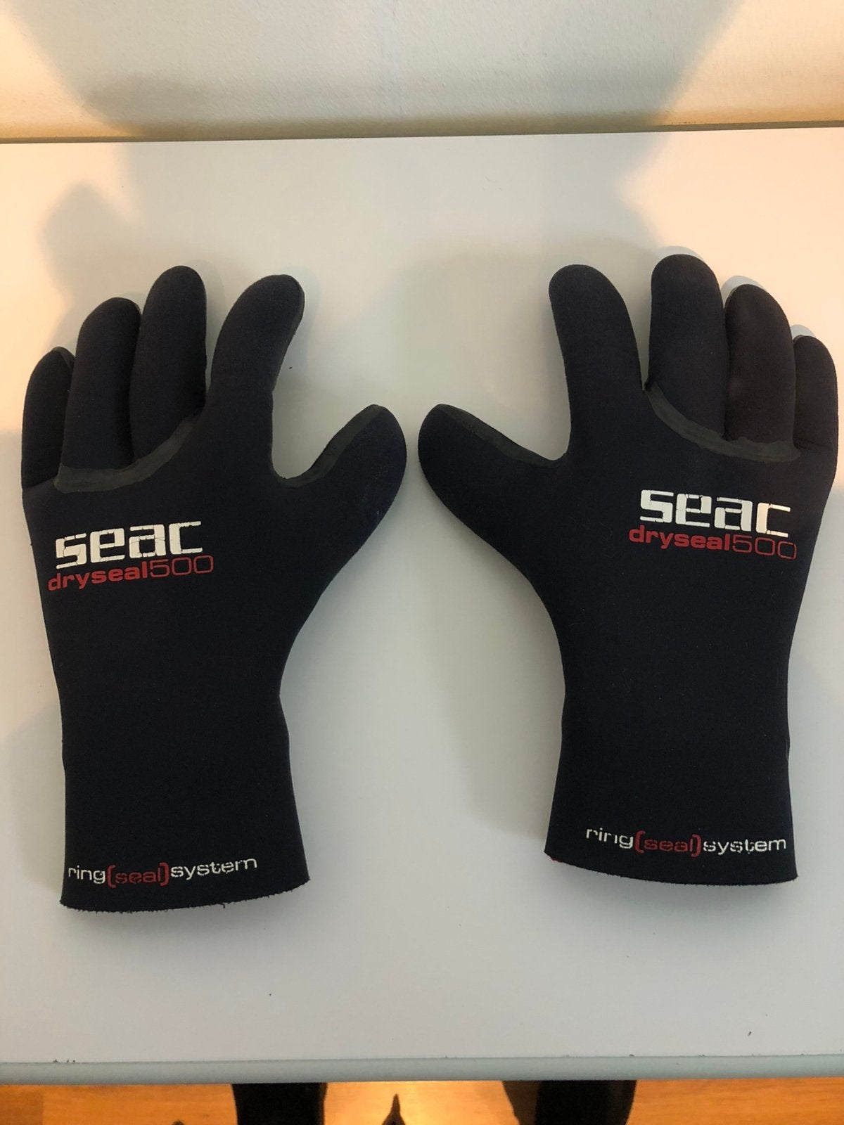 5mm duik handschoenen, Ophalen of Verzenden, Gebruikt, Duikpak