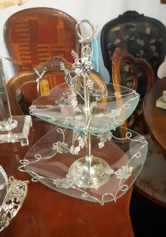 Zilver kleurige etagere, Ophalen of Verzenden