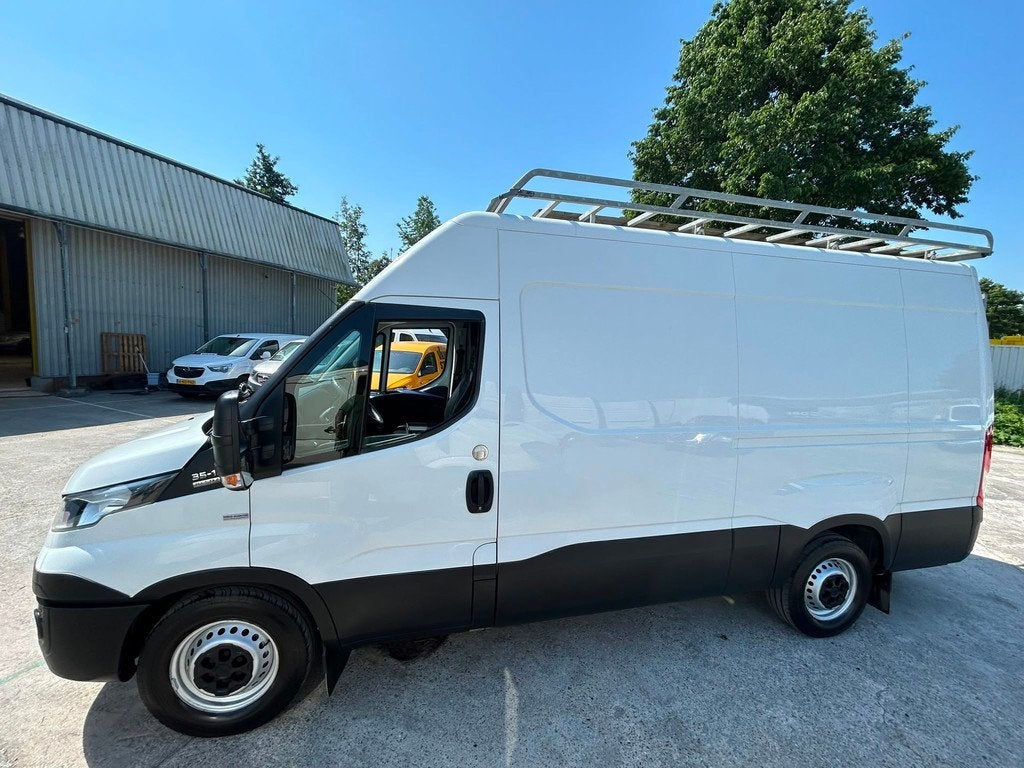 Iveco Daily 35S18V 3.0 352 H3 L dubbele cabine 180 pk, Auto's, Automaat, Gebruikt, 4 cilinders, Iveco