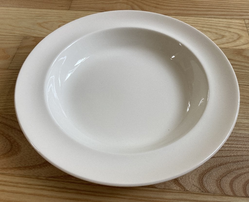 Wedgwood Queen's ware TRADITIONAL soepbord 23 cm, Huis en Inrichting, Keuken | Servies, Nieuw, Ophalen of Verzenden, Bord(en)