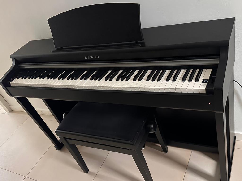 Kawai CN24 Digitale Piano, Muziek en Instrumenten, Piano's, Ophalen, Zwart