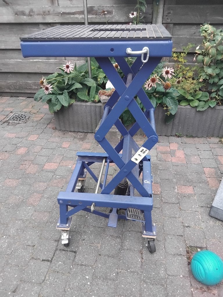 Mammuth motorfiets crosslife 135 kg, Ophalen, Zo goed als nieuw, Hydraulisch, Garagekrik