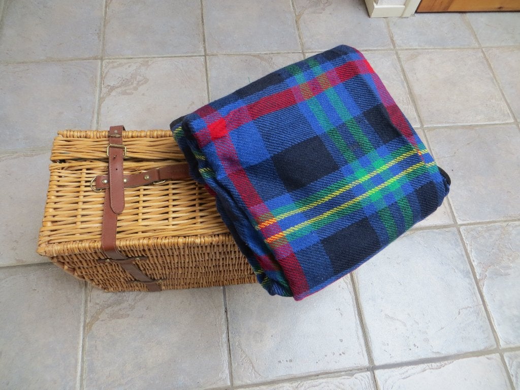 picknickmand met plaid, Ophalen of Verzenden, Zo goed als nieuw