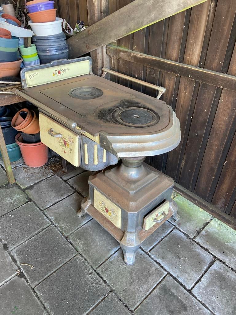 Antieke Rover Houtkachel - Decoratief en Functioneel, Huis en Inrichting, Kachels, Ophalen, Gebruikt, Houtkachel, Vrijstaand