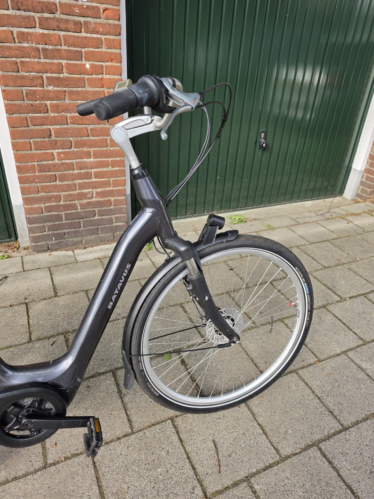 Foto 4 van Batavus Fines Ego Elektrische fiets