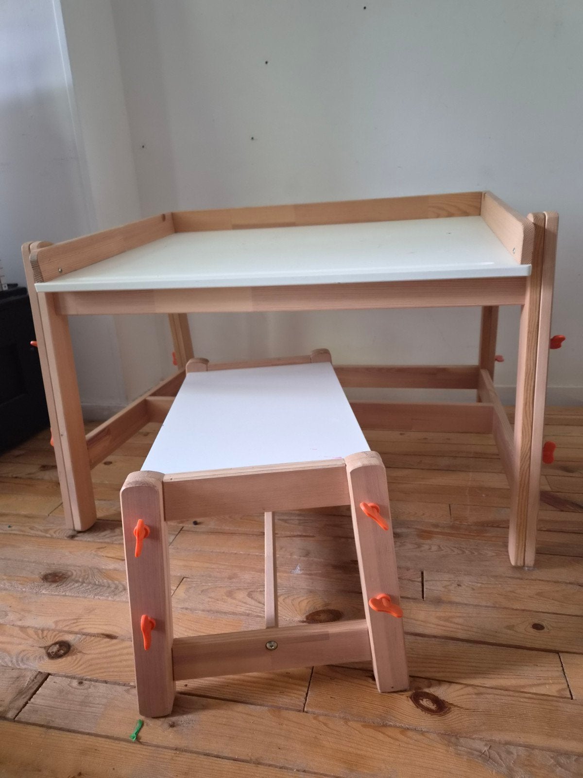 IKEA Flisat kinderbureau, Ophalen, Gebruikt, Tafel(s) en Stoel(en)