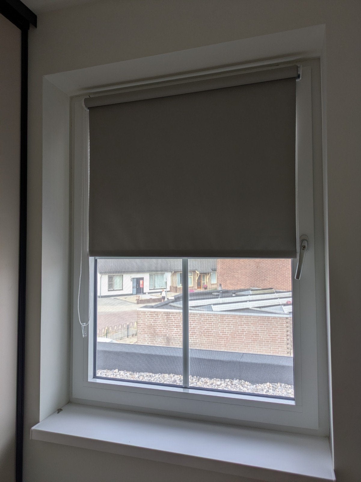 Twee nagenoeg nieuwe Bolga taupe rolgordijnen 80*170 cm., Overige merken, Bruin, 170 cm, Ophalen of Verzenden
